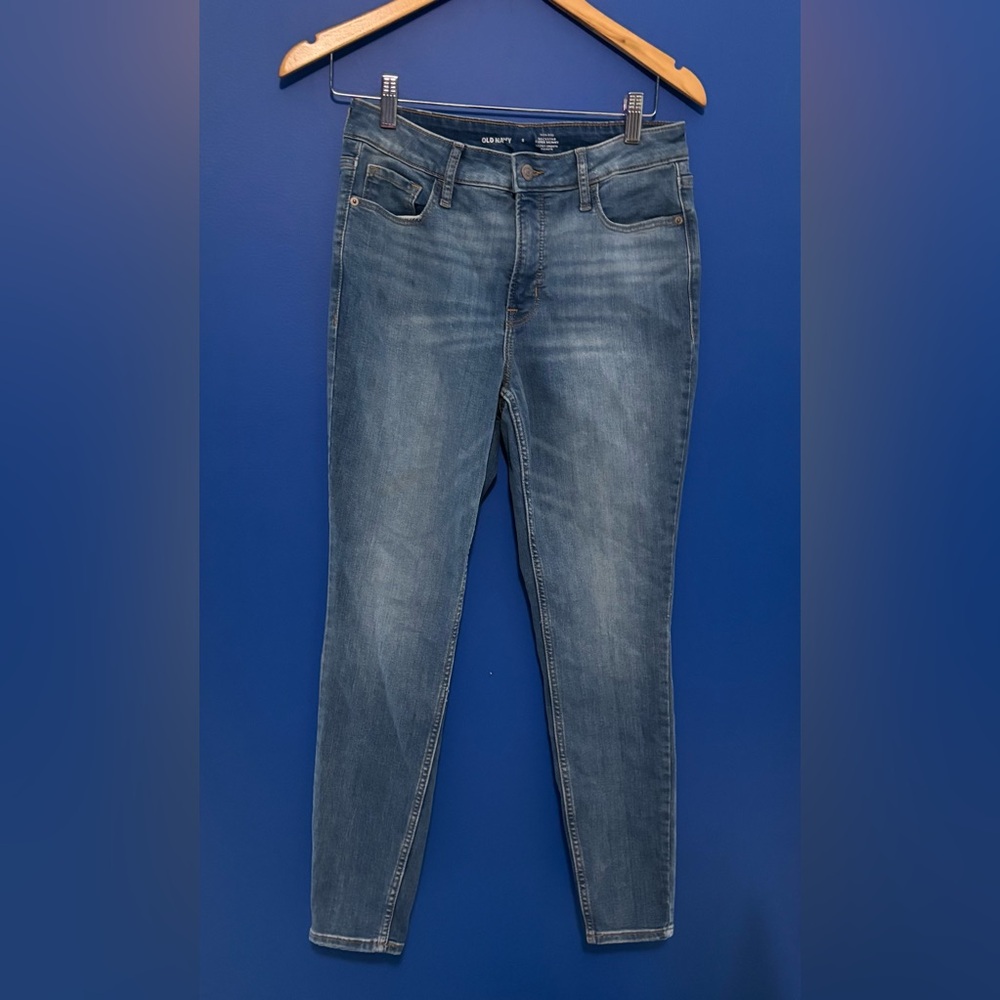 {Old Navy} Women's Highrise Super Skinny Rockstar Jeans Size 6